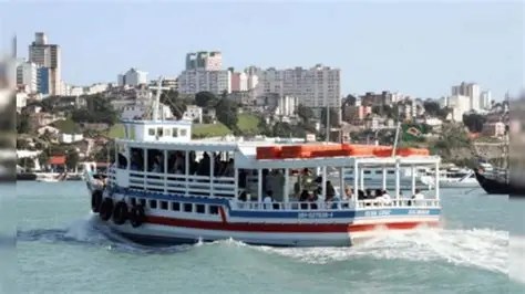 Travessia SalvadorMorro de São Paulo tem intenso movimento neste sábado (28)